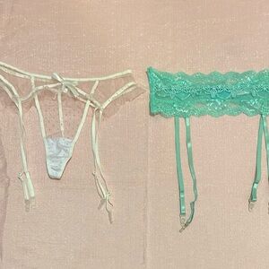 SHEIN Lace Garter size XL & L lot of 2